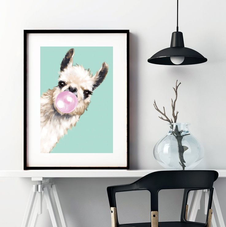 Quadro Lhama Bola Chiclete - 60x48 Cm