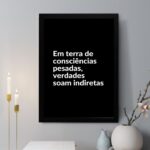 Quadro Decorativo Em Terra de Consciências Pesadas
