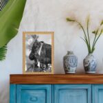 Quadro Moldura Dourada Fotografia Preto Velho