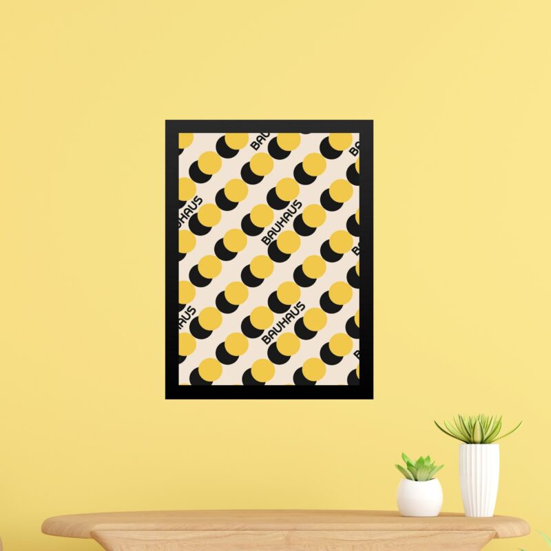 Quadro Bauhaus Preto e Amarelo - Bolinhas