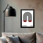 Quadro Bauhaus Preto e Vermelho - Olhos Arco íris