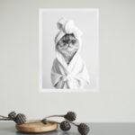 Quadro Decorativo Banheiro Gatinha De Roupão