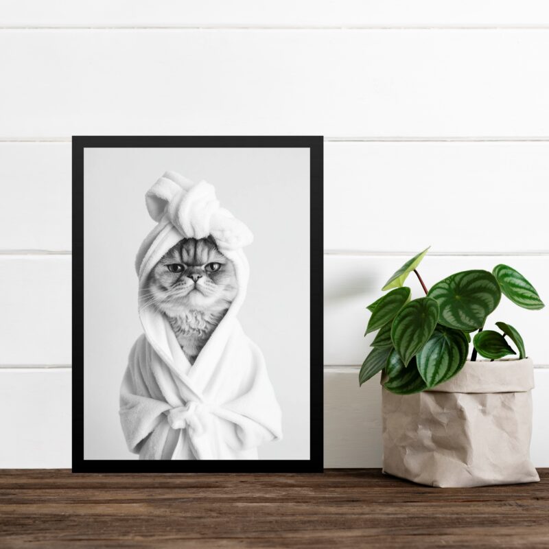 Quadro Decorativo Banheiro Gatinha De Roupão