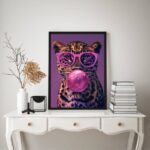 Quadro Onça Rosa Roxo Bubble Gum