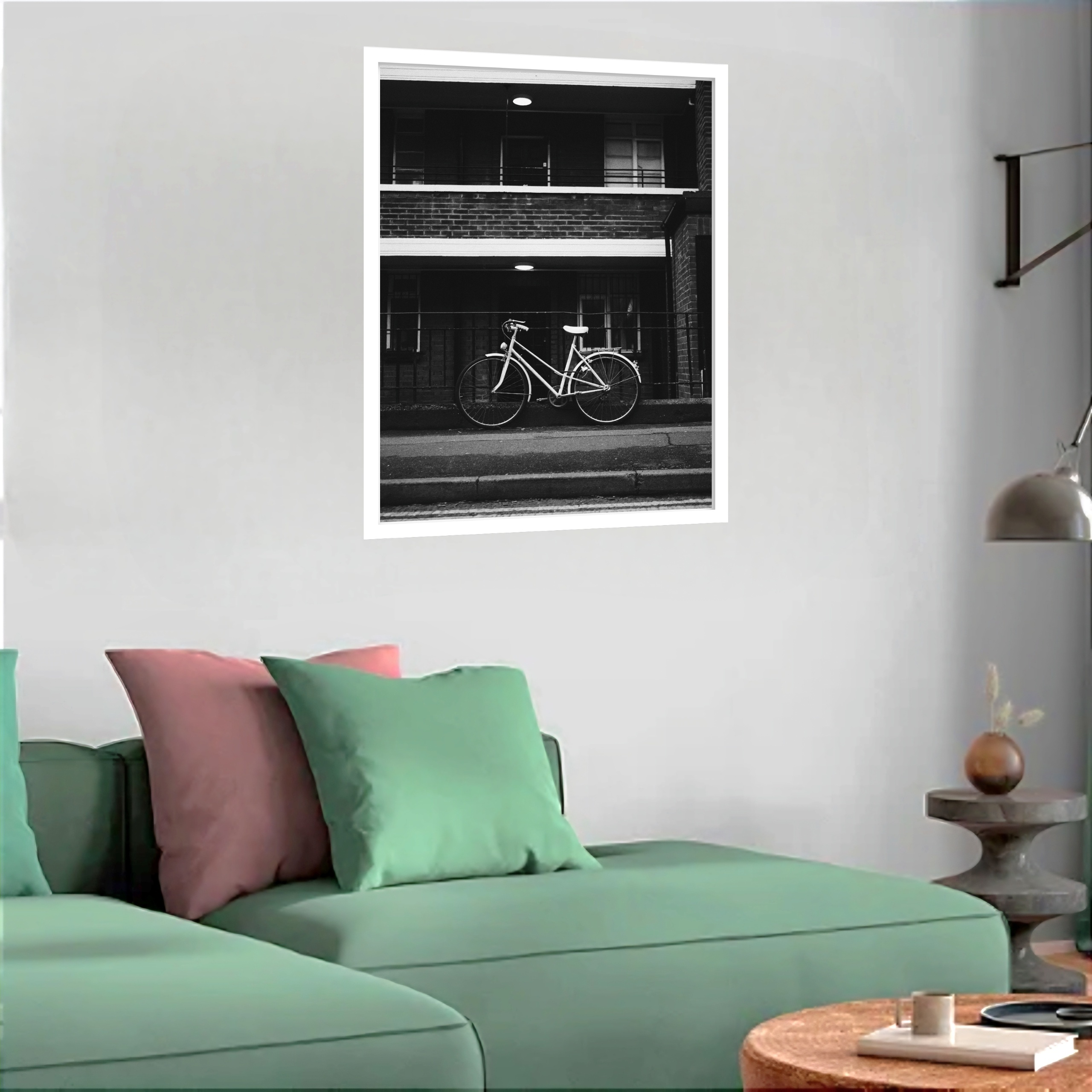 Quadro Decorativo Bicicleta Retro Calçada - 70x50 cm