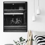 Quadro Decorativo Bicicleta Retro Calçada - 70x50 cm