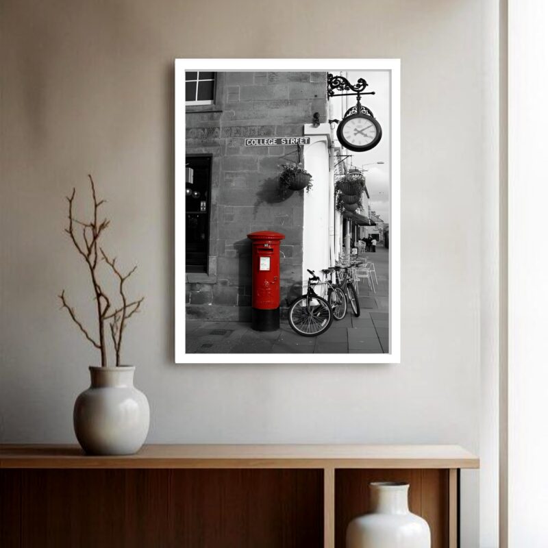 Quadro Decorativo College Street - 70x50 cm