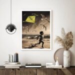 Quadro Decorativo Garoto Pipa Praia Pássaros - 70x50 cm
