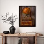 Quadro Decorativo Globo Livros Antigos - 70x50 cm