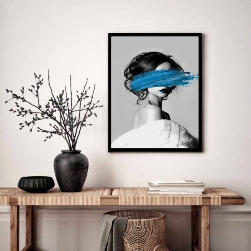 Quadro Decorativo Mulher Azul Nórdico - 70x50 cm