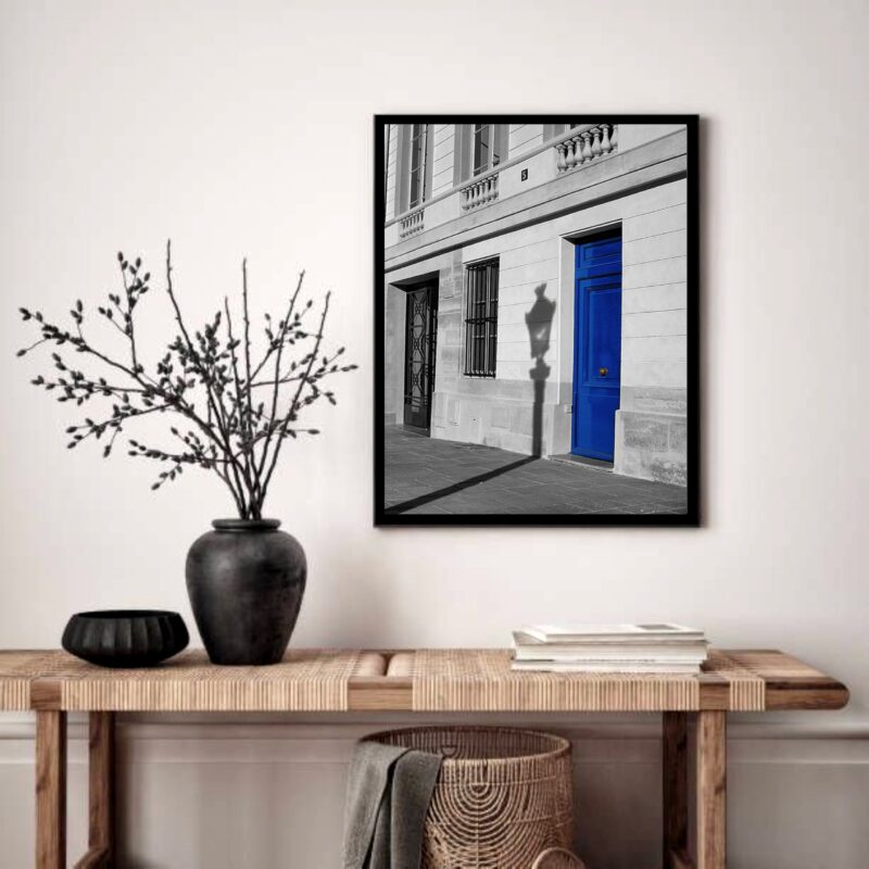 Quadro Decorativo Porta Azul P&B - 70x50 cm