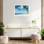 Quadro Decorativo Praia Coqueiros Céu - 50x70 cm