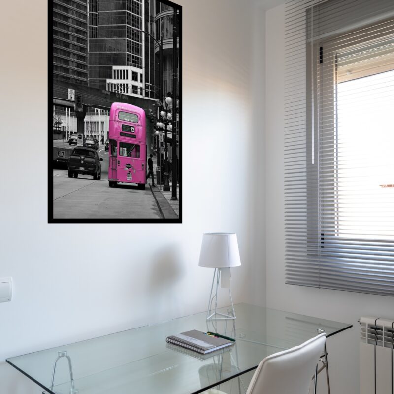 Quadro Decorativo Londres Bonde Rosa - 70x50 cm