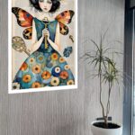 Quadro Decorativo Mulher Borboleta Chave - 70x50 cm