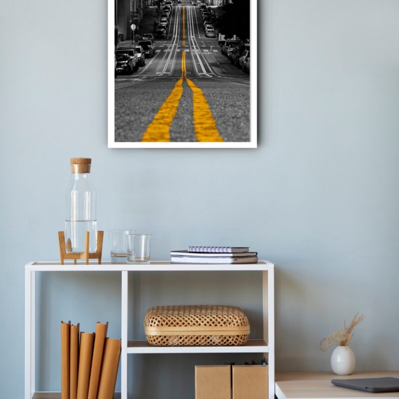 Quadro Decorativo Rua Deserta Faixa Amarela - 70x50 cm