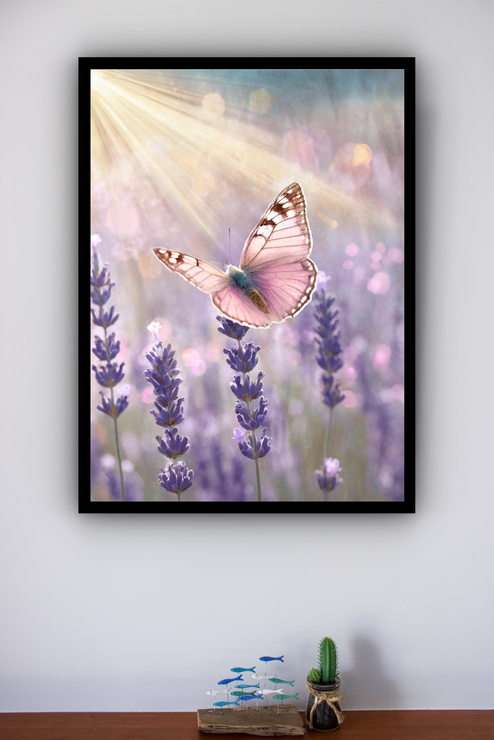 Quadro Decorativo Borboleta Rosa Raios Flores - 70x50 cm