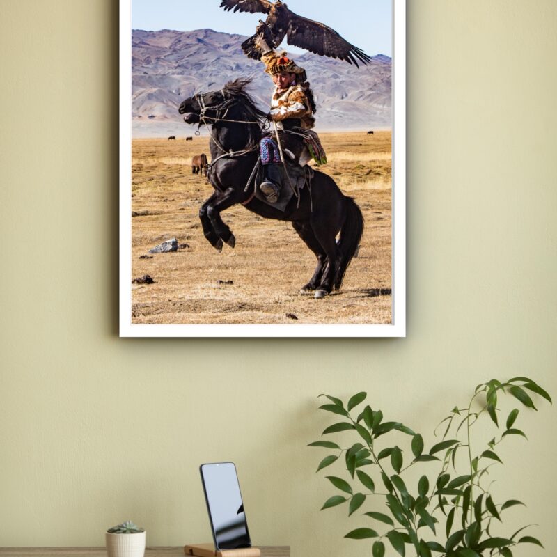 Quadro Decorativo Índio Cavalo Falcão - 70x50 cm