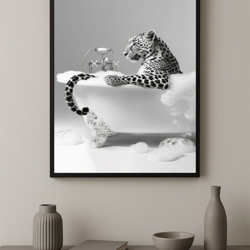 Quadro Banheiro Fotografia Onça Na Banheira