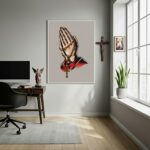 Quadro Decorativo Mãos Com Terço - 70x50 cm