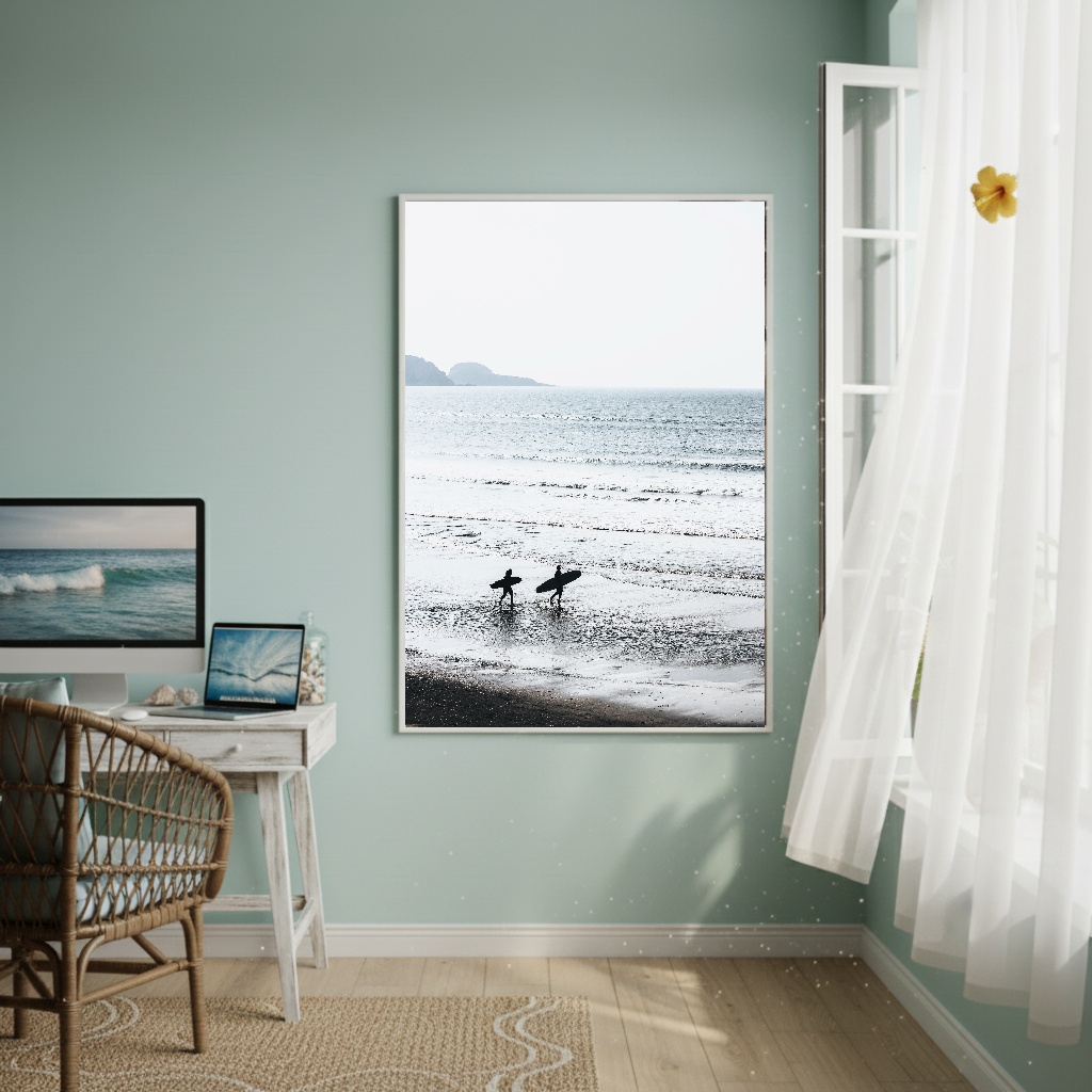 Quadro Decorativo Surfistas Na Praia - 70x50 cm