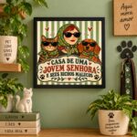 Quadro Jovem Senhora e Bichos - 33x33 Cm