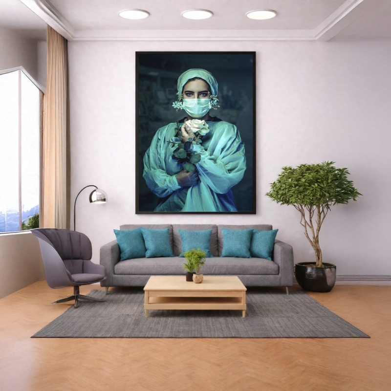 Quadro Canvas Enfermeira com Rosa Medicina