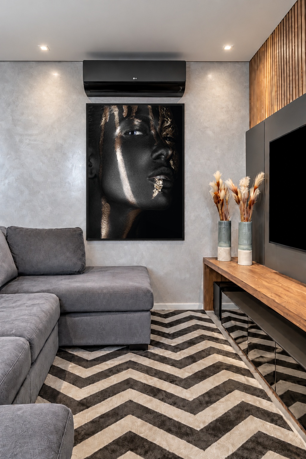 Quadro Canvas Rosto Mulher Pose Dourado