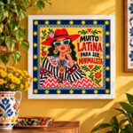 Quadro Mulher Latina Demais Para Ser Minimalista - 33x33 Cm